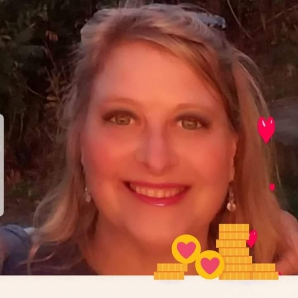 Meet your Posher, Meranda - Picture 1 of 1